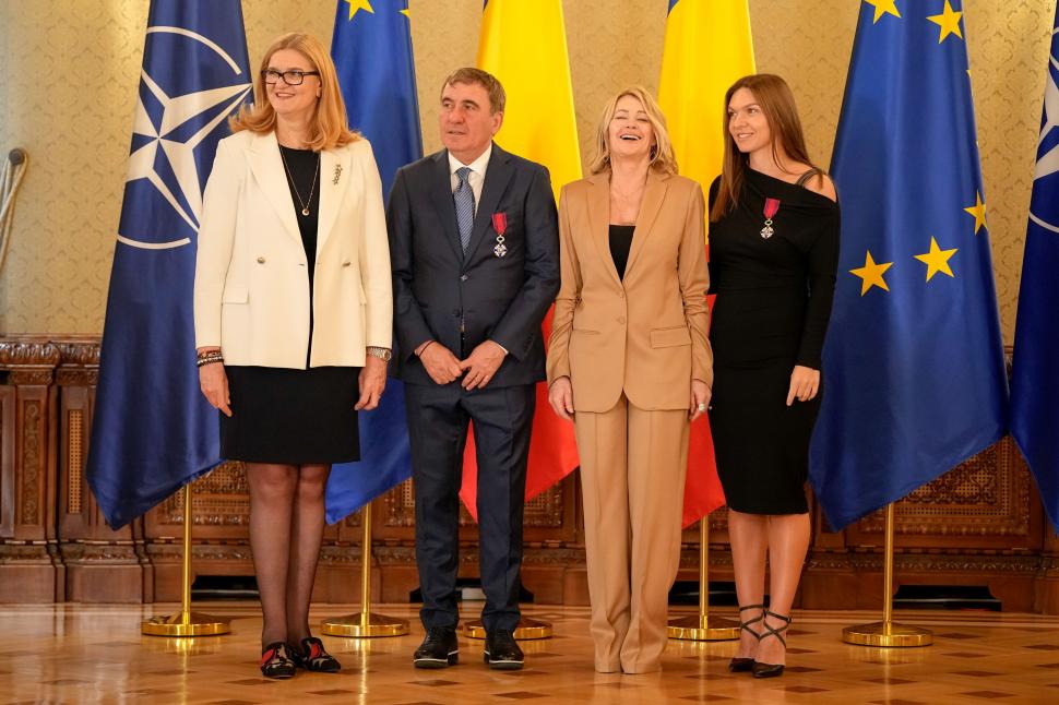 Nadia Comăneci împlineşte miercuri 64 de ani. Cu ce se ocupă în 2025 1022690