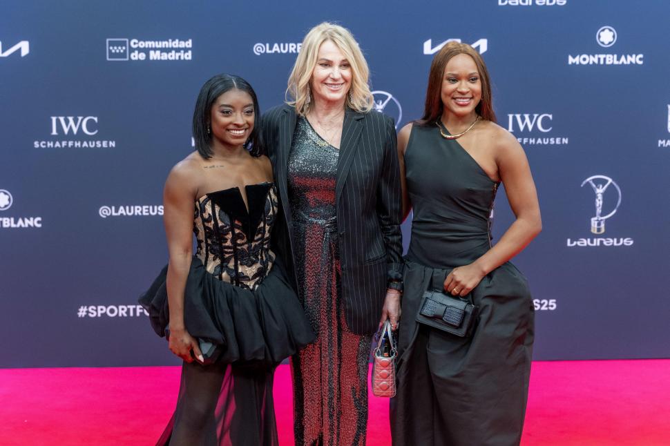 Nadia Comăneci împlineşte miercuri 64 de ani. Cu ce se ocupă în 2025 1022693