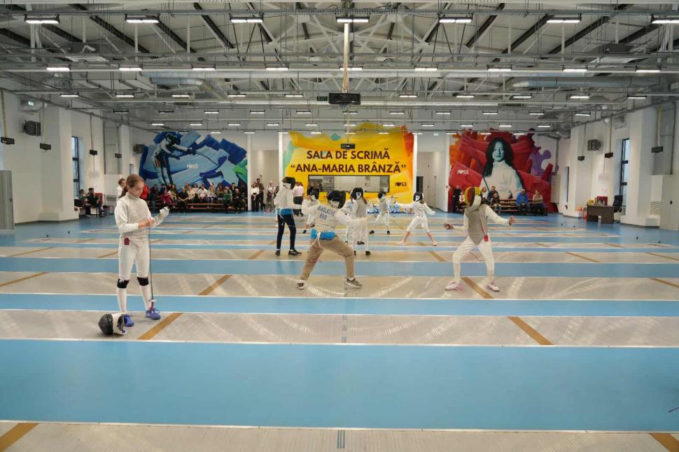O sală pentru scrimă după 40 de ani. Un oraș care învață să investească în sportul copiilor 1023408