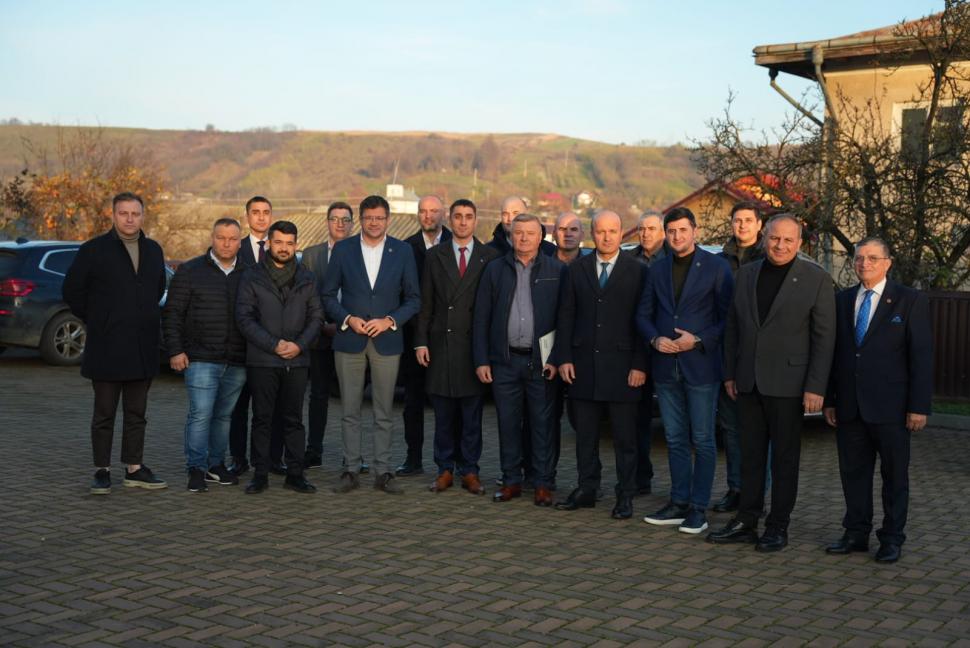 Pentru prima dată în județul Iași, PNL are candidat susținut de USR la o poziție de primar 1023498