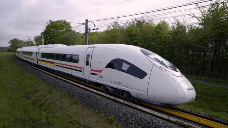 Cum arată trenurile de mare viteză din Egipt, care circulă cu 250 km/h și care străbat deșertul  1023659