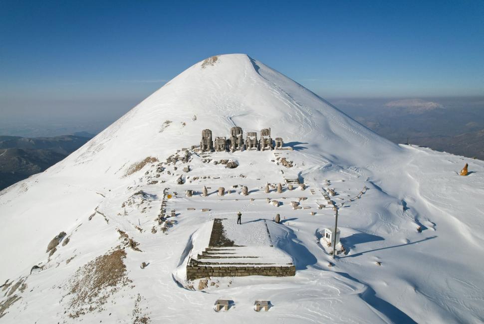 Povestea regelui care și-a ridicat propriul templu al nemuririi. Muntele Nemrut ascunde un mister vechi de 2.000 de ani 1022856