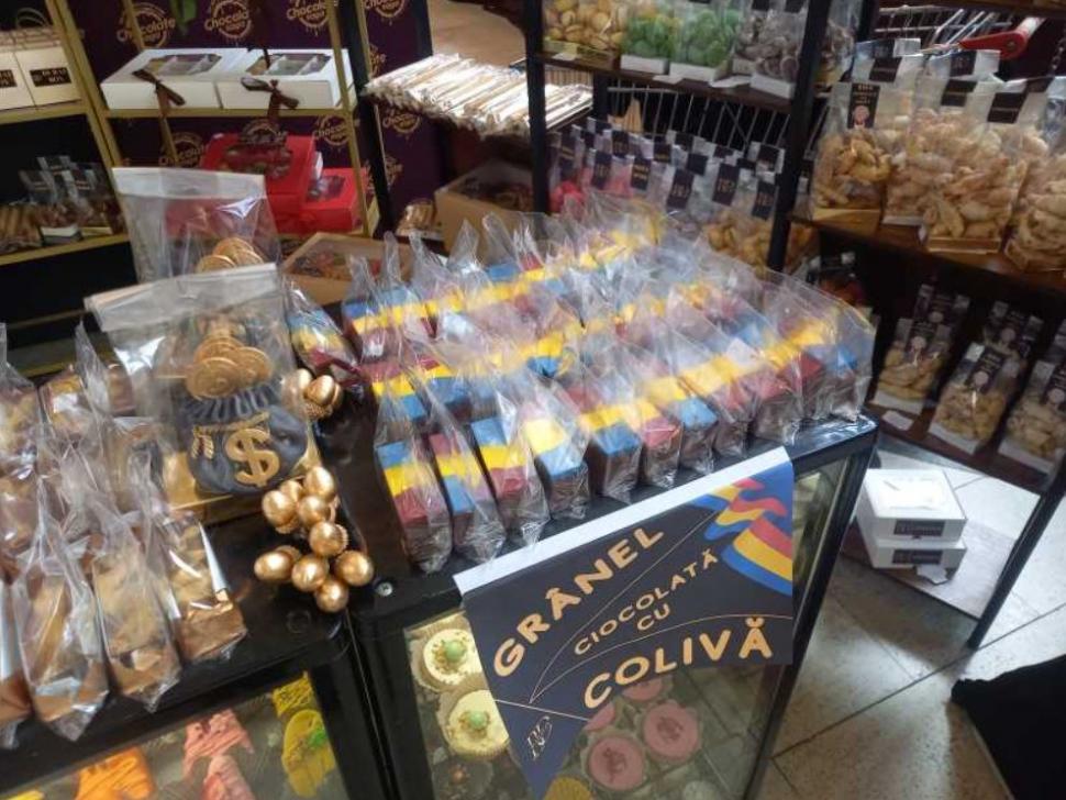Ciocolată cu jumări, cu leuștean sau colivă şi parfumuri cu aromă de palincă și dulceață la Festivalul Ciocolatei din Iaşi 1023894