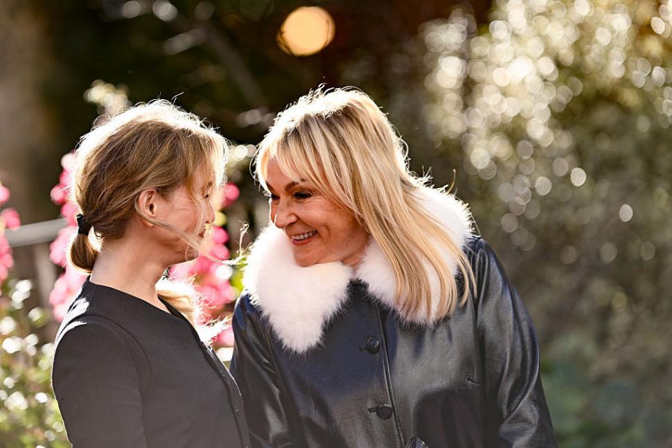 Bridget Jones primește o statuie la aproape 30 de ani de la debut. Renée Zellweger: „E adorabilă” 1024171