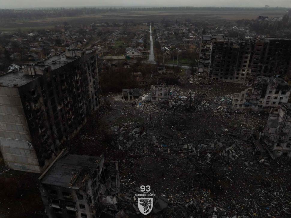 După Pokrovsk, un alt oraș ucrainean din Donețk e evacuat: „Rușii transformă cartierele de locuințe în bolgii ale Iadului pe Pământ” 1024026