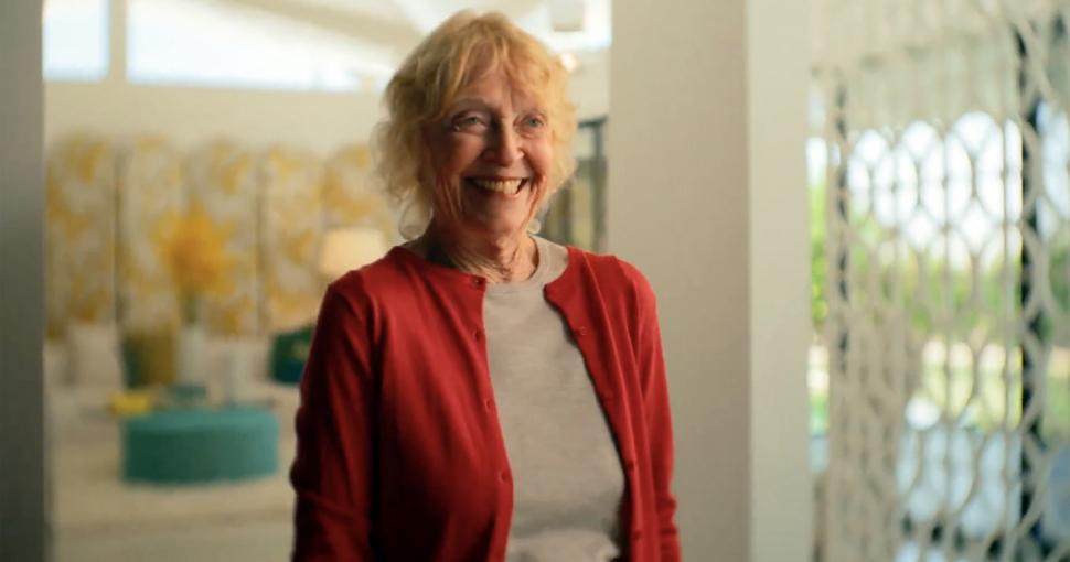 O companie de AI a lansat o aplicație prin care poți vorbi cu oamenii dragi care au murit. Un fost star Disney e fondatorul 1023962