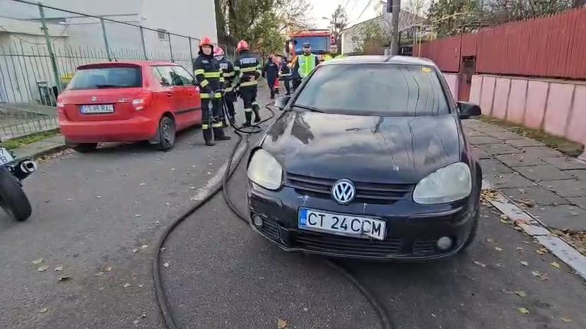 Panică în Constanța, după ce o mașină a intrat într-o țeavă de gaz. Un liceu a fost evacuat. Alimentarea cu gaze în zonă a fost oprită 1024236