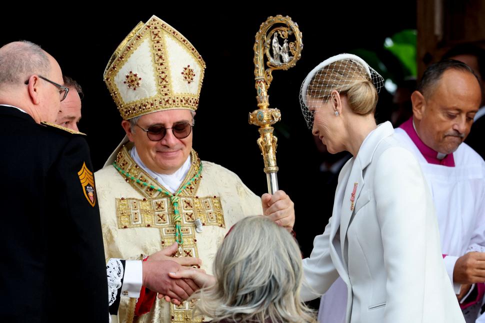 Familia princiară din Monaco, apariție rară de Ziua Națională: Imagini cu Prințesa Charlene, Prințul Albert și gemenii lor de zece ani 1024716