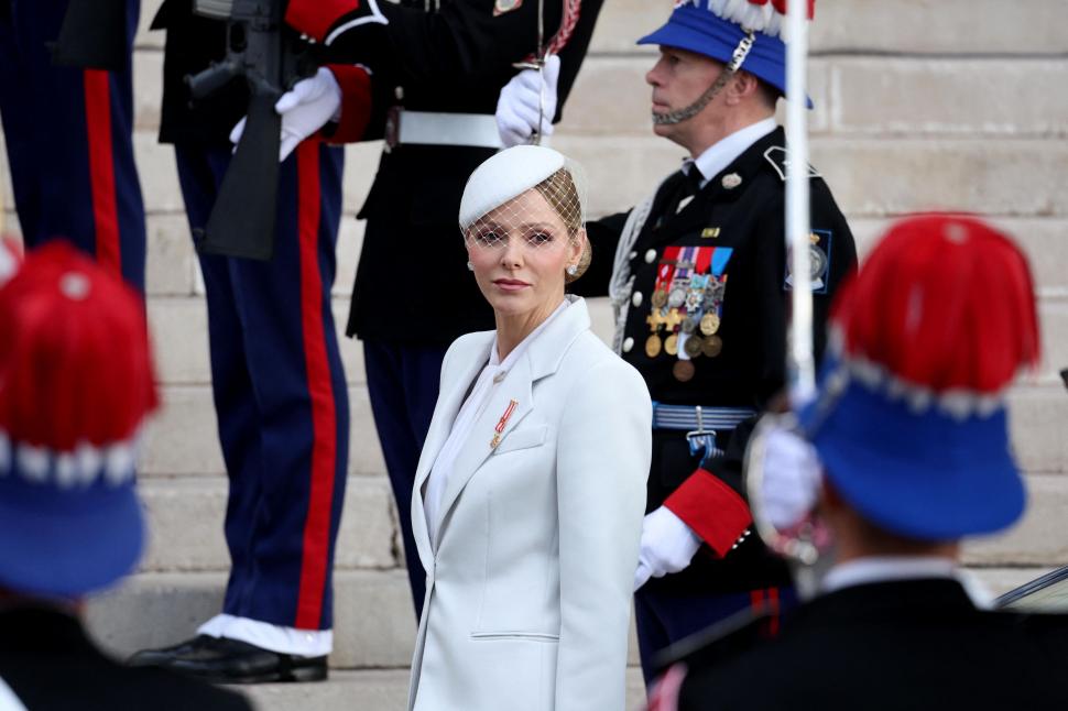 Familia princiară din Monaco, apariție rară de Ziua Națională: Imagini cu Prințesa Charlene, Prințul Albert și gemenii lor de zece ani 1024721