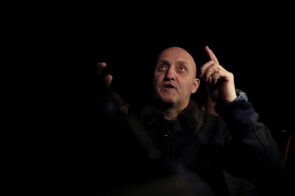 Primele imagini cu Horațiu Potra, adus sub escortă în România: „Mă bucur că am prins o zi ploioasă. A fost un zbor plăcut” 1024920