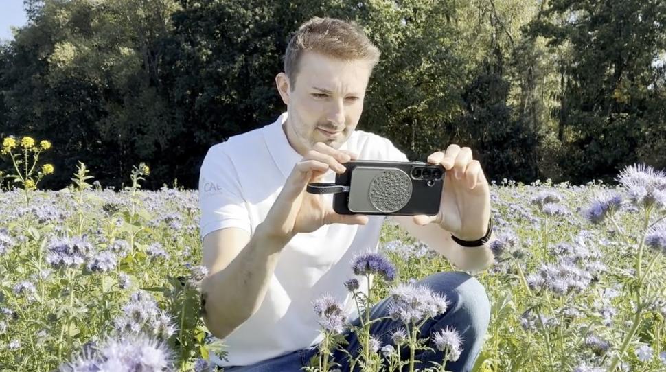 A apărut accesoriul de telefon care „vede” sunetele: Cum îți arată pe camera foto locurile zgomotoase din jur și cât costă 1025012