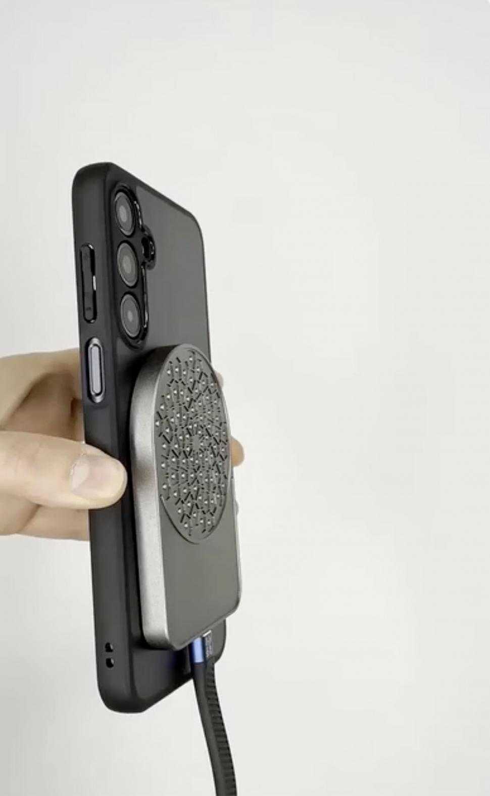 A apărut accesoriul de telefon care „vede” sunetele: Cum îți arată pe camera foto locurile zgomotoase din jur și cât costă 1025015