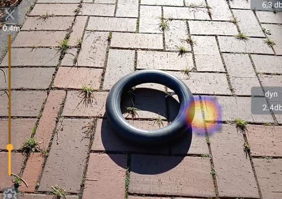 A apărut accesoriul de telefon care „vede” sunetele: Cum îți arată pe camera foto locurile zgomotoase din jur și cât costă 1025018