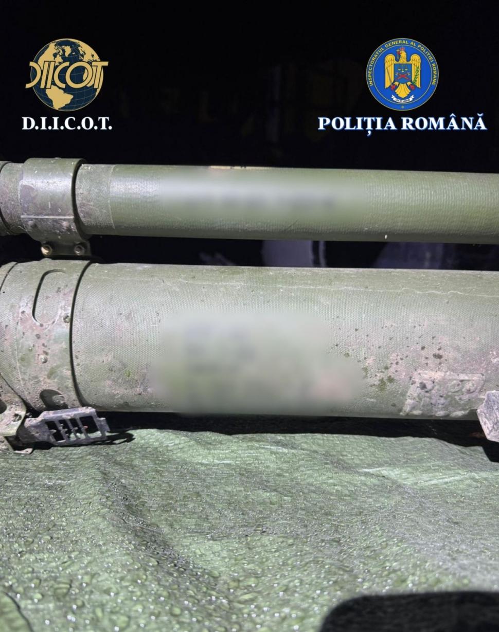 Imagini cu rachetele antitanc din camionul oprit la granița cu R. Moldova. Erau declarate fier vechi și mergeau în Israel 1025308