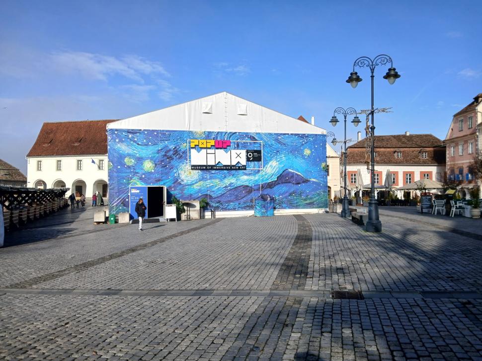 Am fost la târgul de Crăciun din Sibiu. Totul despre ediția din 2025. Plus: cât costă, de fapt, cartoful spiralat 1025245