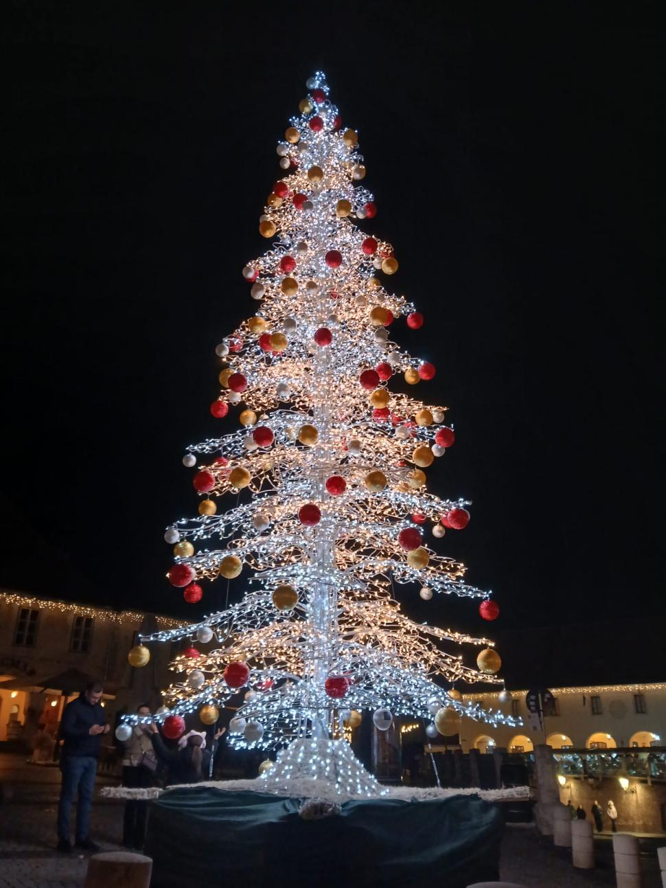 Am fost la târgul de Crăciun din Sibiu. Totul despre ediția din 2025. Plus: cât costă, de fapt, cartoful spiralat 1025260