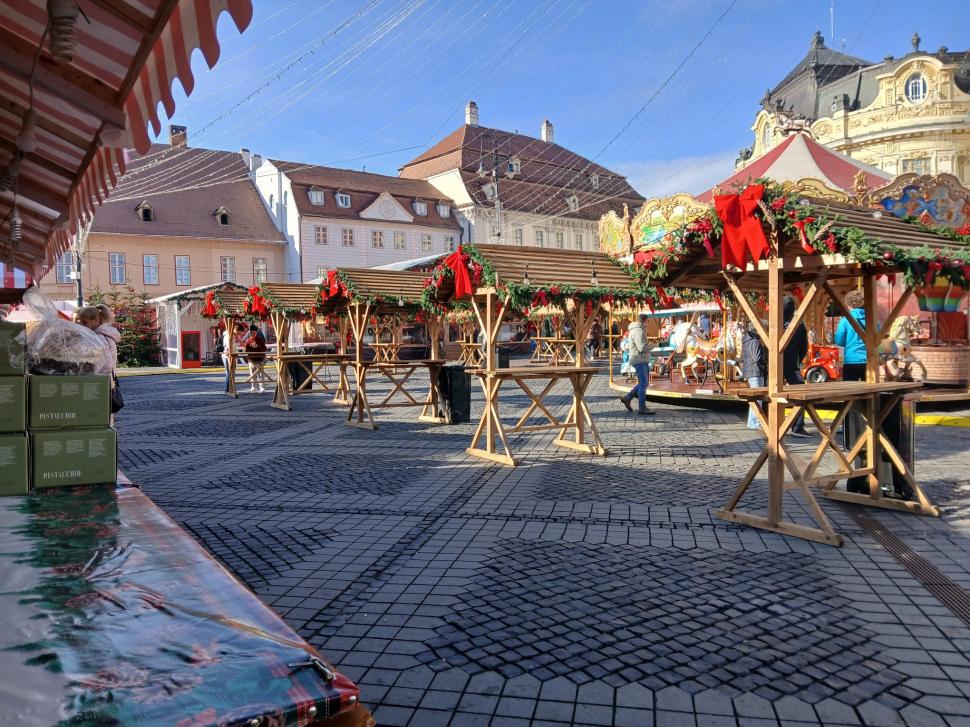 Am fost la târgul de Crăciun din Sibiu. Totul despre ediția din 2025. Plus: cât costă, de fapt, cartoful spiralat 1025266