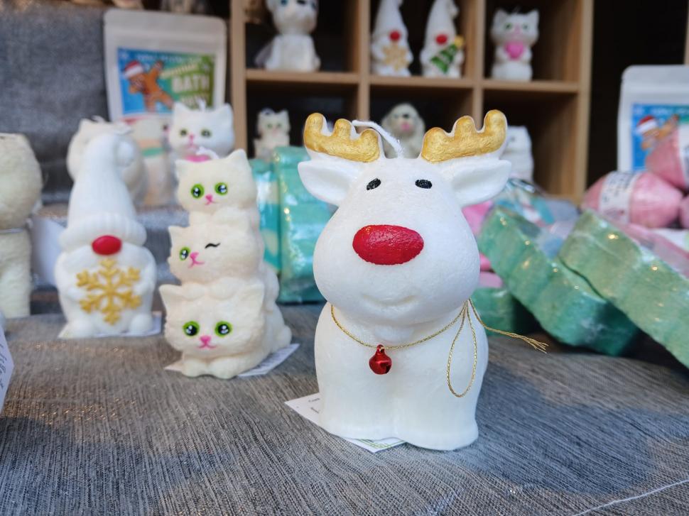 Am fost la târgul de Crăciun din Sibiu. Totul despre ediția din 2025. Plus: cât costă, de fapt, cartoful spiralat 1025272