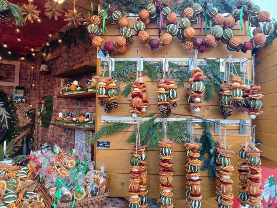 Am fost la târgul de Crăciun din Sibiu. Totul despre ediția din 2025. Plus: cât costă, de fapt, cartoful spiralat 1025280