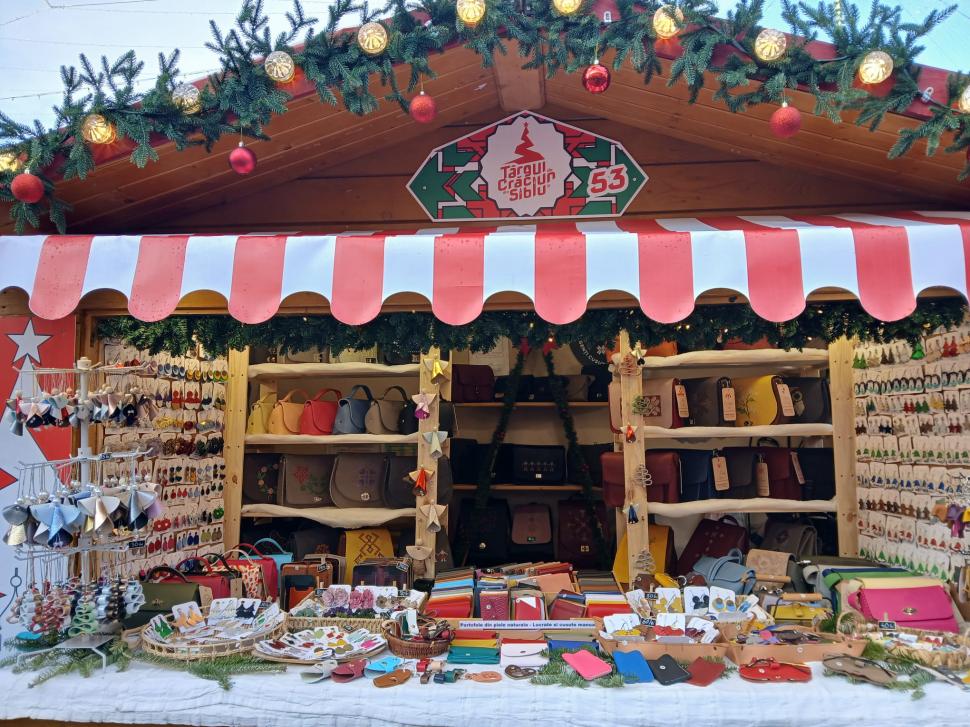 Am fost la târgul de Crăciun din Sibiu. Totul despre ediția din 2025. Plus: cât costă, de fapt, cartoful spiralat 1025281