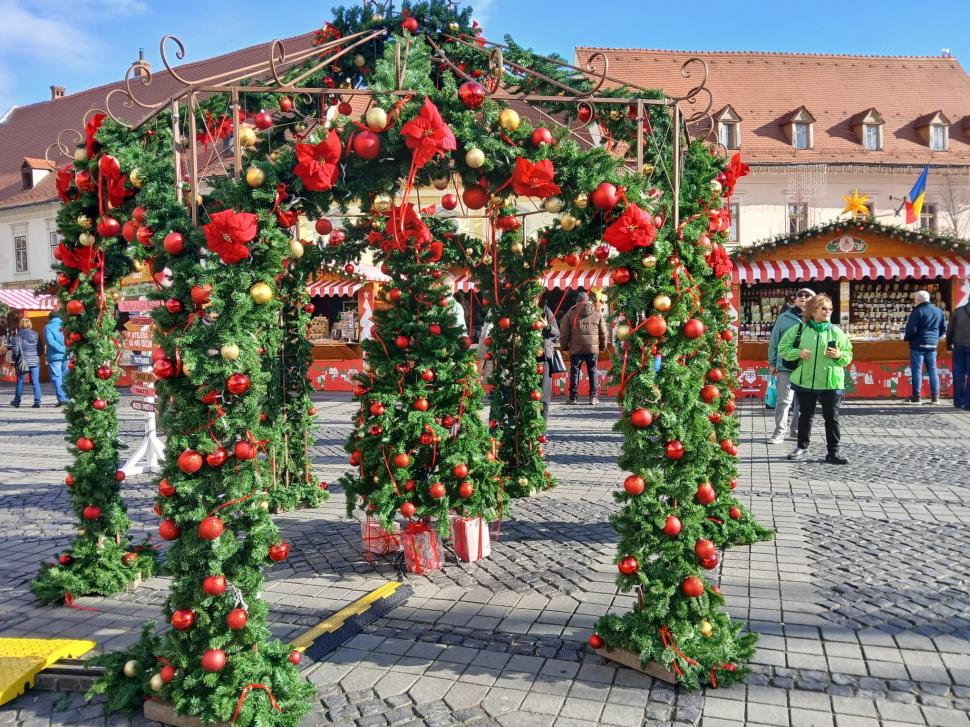 Am fost la târgul de Crăciun din Sibiu. Totul despre ediția din 2025. Plus: cât costă, de fapt, cartoful spiralat 1025289