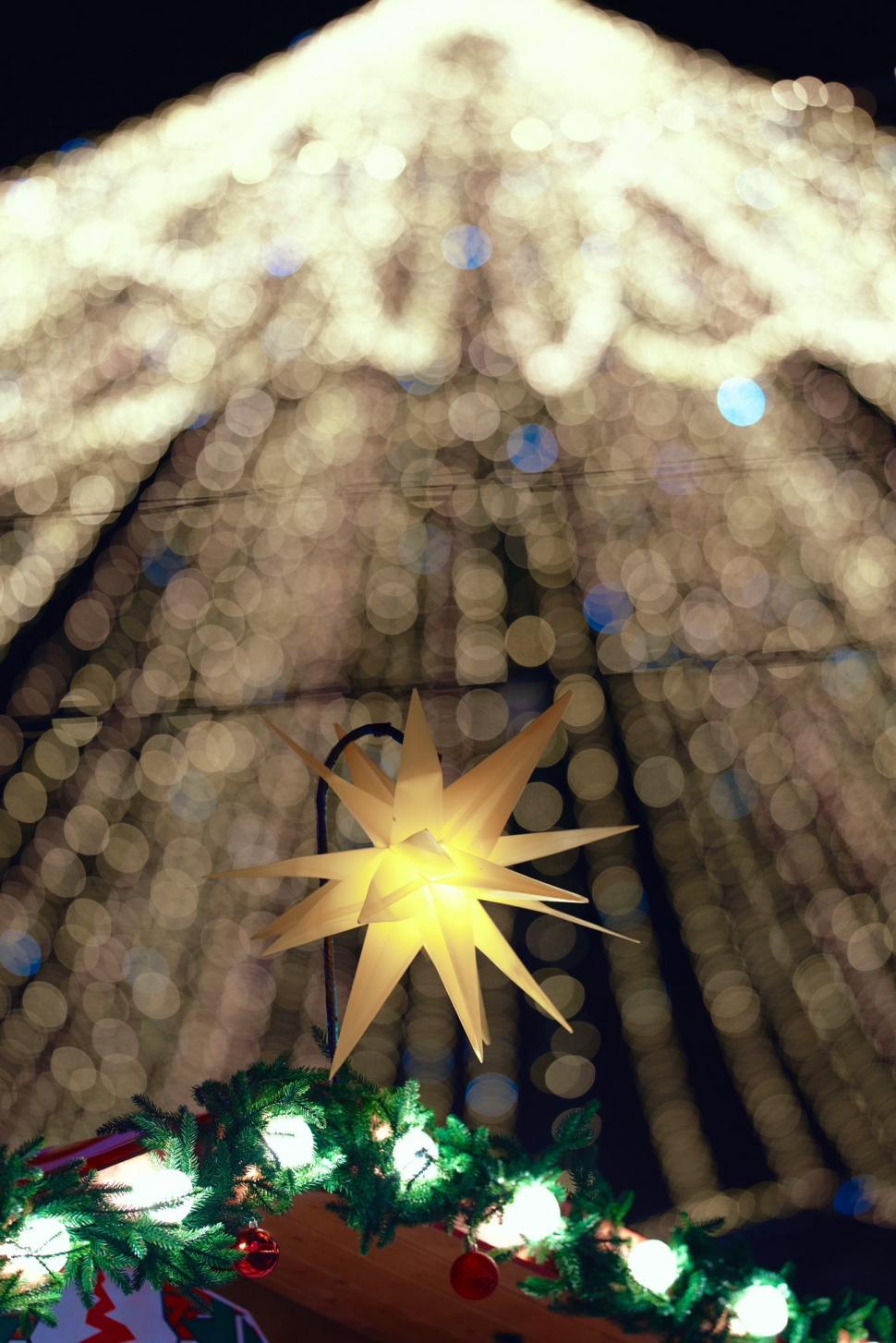 Am fost la târgul de Crăciun din Sibiu. Totul despre ediția din 2025. Plus: cât costă, de fapt, cartoful spiralat 1025400