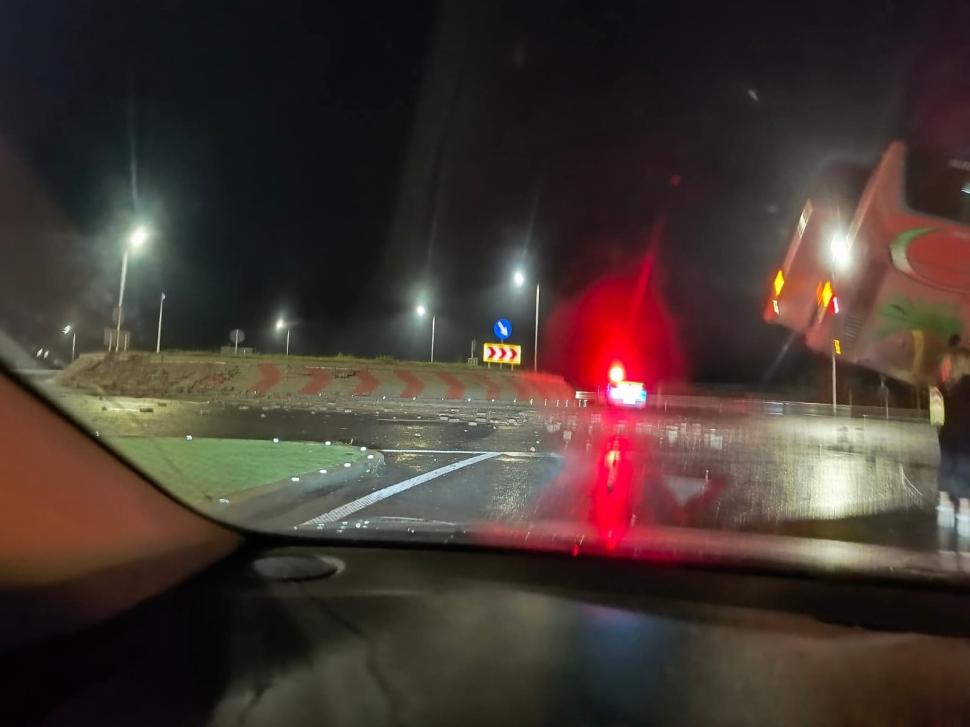 Accident în Brăila: Un autobuz plin cu ucraineni a ieşit în afara şoselei şi a ajuns într-un şanţ 1025726