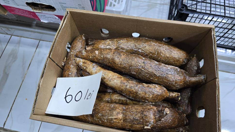 Magazinele neștiute din București unde se vând legume și fructe despre care nu știai că există. Plus pește Rohu 1025490