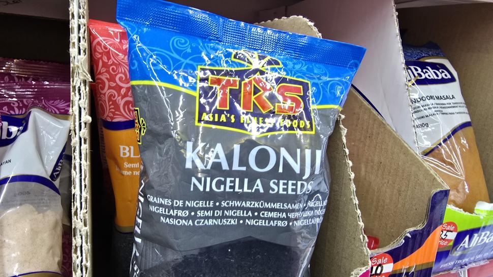 Magazinele neștiute din București unde se vând legume și fructe despre care nu știai că există. Plus pește Rohu 1025502