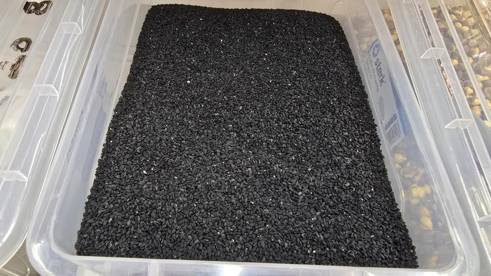 Magazinele neștiute din București unde se vând legume și fructe despre care nu știai că există. Plus pește Rohu 1025503