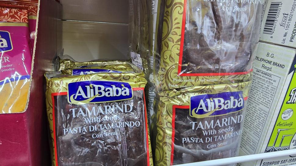 Magazinele neștiute din București unde se vând legume și fructe despre care nu știai că există. Plus pește Rohu 1025505