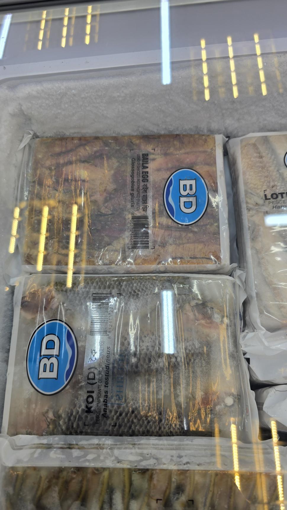 Magazinele neștiute din București unde se vând legume și fructe despre care nu știai că există. Plus pește Rohu 1025517