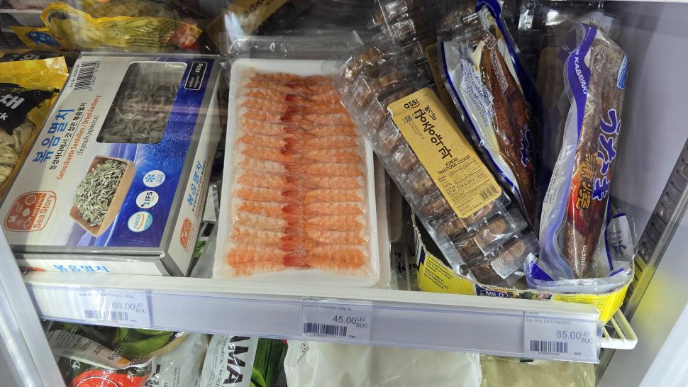 Magazinele neștiute din București unde se vând legume și fructe despre care nu știai că există. Plus pește Rohu 1025544