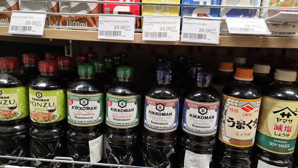 Magazinele neștiute din București unde se vând legume și fructe despre care nu știai că există. Plus pește Rohu 1025547