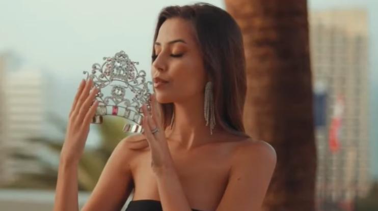 Fostă miss și fotomodel, o tânără a renunțat la tot și la 18 ani a devenit călugăriță. Sora Eva este virală pe rețelele sociale 1025931