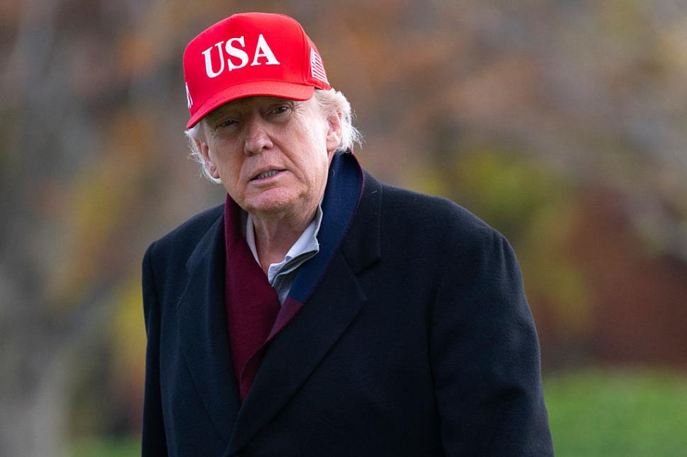 Noul look al lui Trump a ajuns viral. Mulți spun că îl copiază pe noul primar din New York, la o zi după ce s-a întâlnit cu Mamdani 1025789