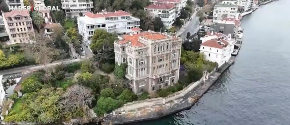 ”Perla Bosforului” este scoasă la vânzare. Conacul Zeki Pașa e vechi de 130 de ani și e considerat cea mai scumpă casă din Turcia 1025811