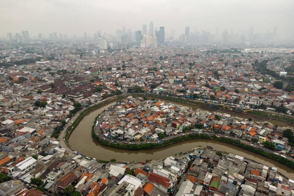 Acestă metropolă a depășit Tokyo și a devenit cel mai mare oraș din lume. Ultima dată, era pe locul 33 în clasamentul mondial 1026615