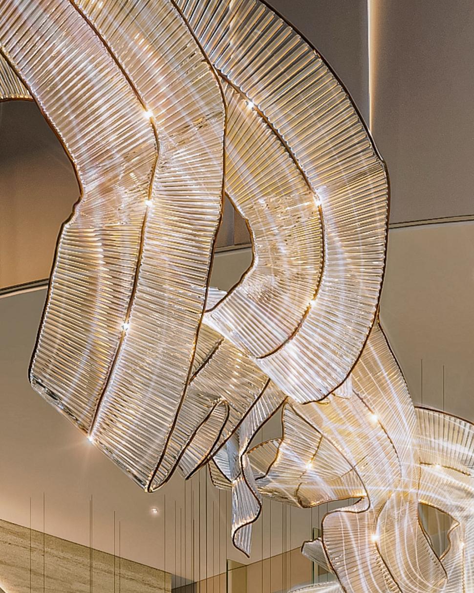 Cel mai înalt hotel din lume tocmai s-a deschis. Cum arată acum Ciel Dubai Marina: Toate camerele au geamuri din tavan până în podea 1026441