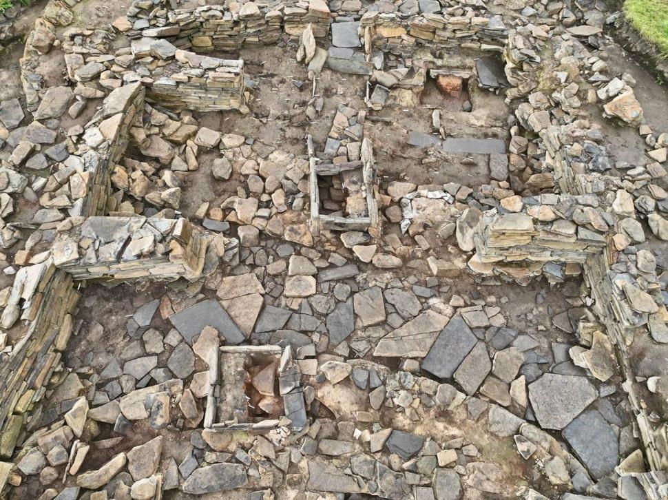 Descoperire arheologică „extraordinară” cu radarul 3D, într-un sit neolitic din Scoția. Autoritățile vor să țină secret ce au găsit 1027006