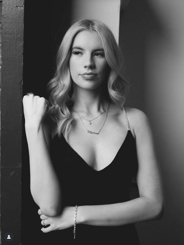 Premieră la Miss Anglia 2025. Concursul de frumuseţe a fost câştigat de o lesbiană: "Este o parte importantă a trecutului meu" 1027382