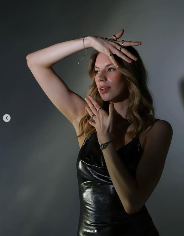 Premieră la Miss Anglia 2025. Concursul de frumuseţe a fost câştigat de o lesbiană: "Este o parte importantă a trecutului meu" 1027390