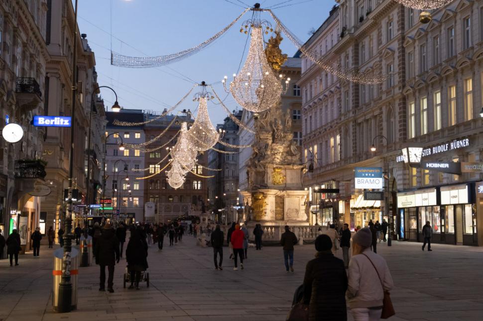 Gluma făcută de Viena. Ca să arate că nu e ”anostă”, a făcut o invitație neobișnuită locuitorilor dintr-un sat scoțian cu nume atipic 1027492