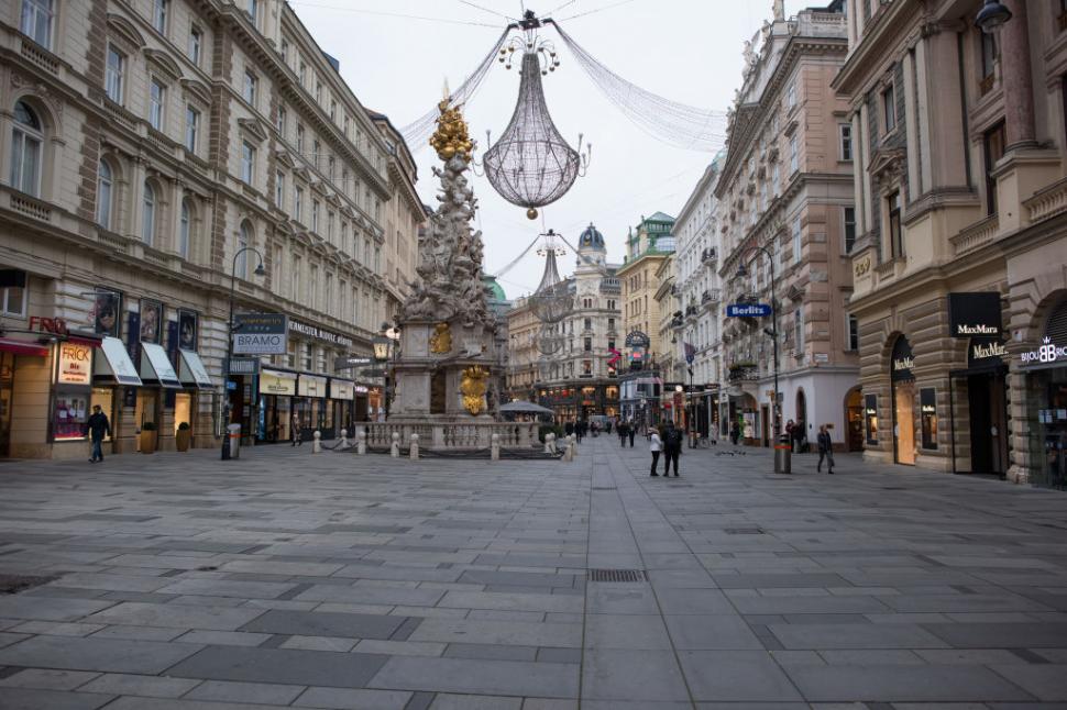 Gluma făcută de Viena. Ca să arate că nu e ”anostă”, a făcut o invitație neobișnuită locuitorilor dintr-un sat scoțian cu nume atipic 1027493