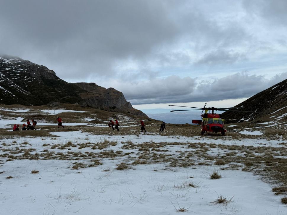 Căutări intense în Bucegi pentru un tânăr britanic dispărut de 8 zile. Plecase singur pe munte spre „casa lui Dracula” 1027986