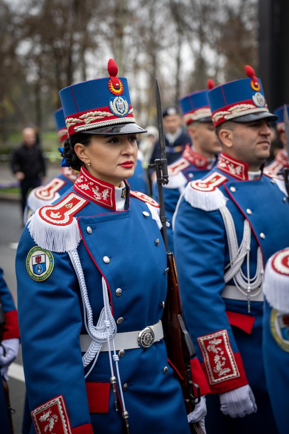 Imagini inedite cu parada din 1 decembrie 2025 de la București: Peste 3.000 de militari români și străini au defilat la Arcul de Triumf 1027948