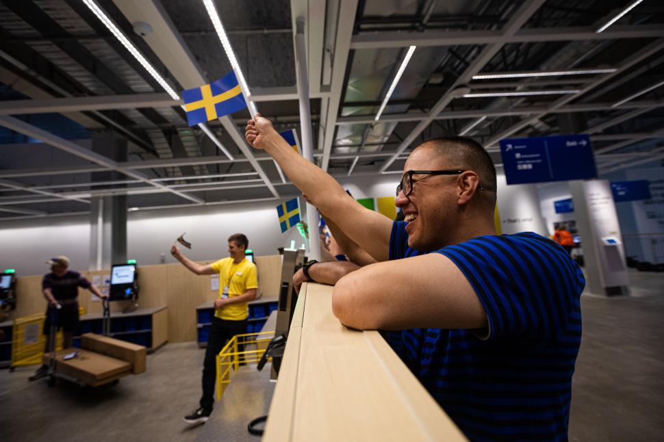 Mare sărbătoare în Noua Zeelandă, la deschiderea primului magazin Ikea. A fost chiar și premierul și a testat chifteluțele suedeze 1028949