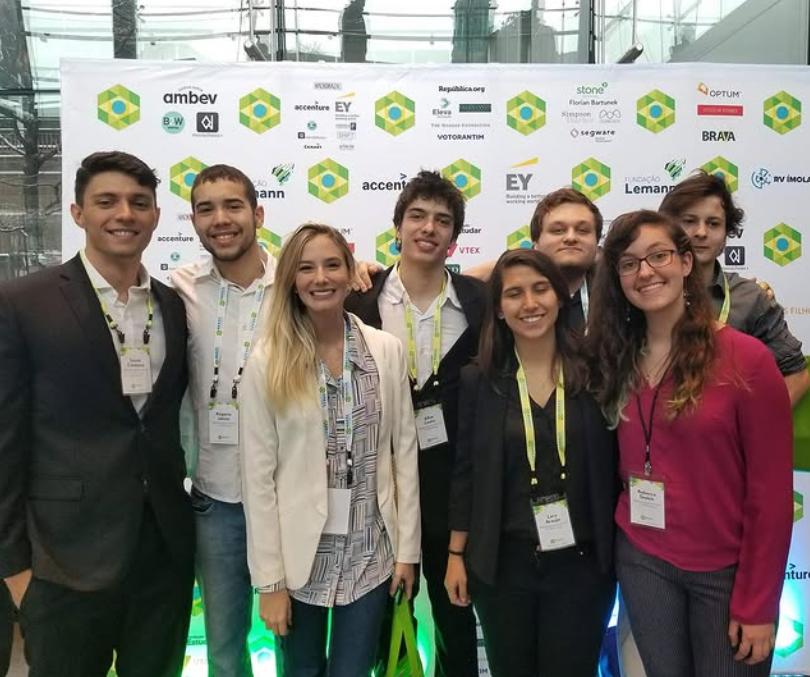 Cea mai tânără miliardară din lume are 29 de ani. A avut o idee care a îmbogățit-o rapid 1029091