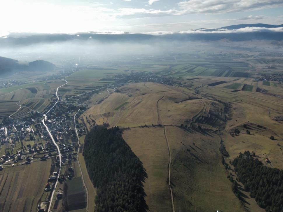 Noile descoperiri arheologice de la Cetatea Zânelor şi Dâmbul Cetăţii oferă detalii despre organizarea aşezărilor preistorice şi dacice 1029301