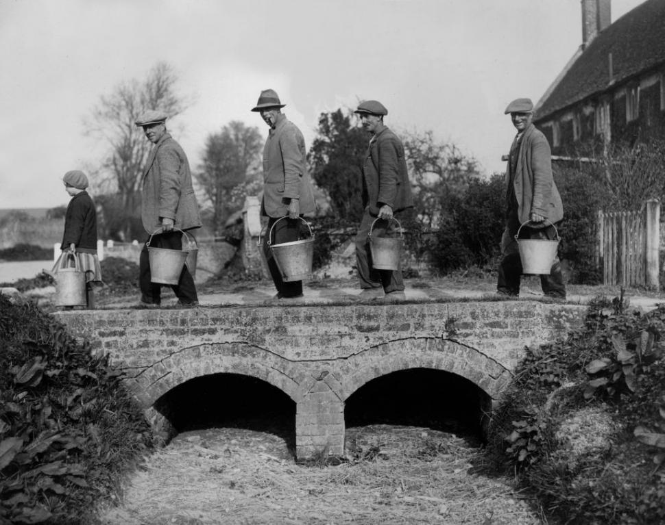 Satul fantomă, izolat de restul lumii în 1943, va fi deschis acum doar pentru 4 zile, ca să fie vizitat. Fascinanta poveste a lui Imber 1029167